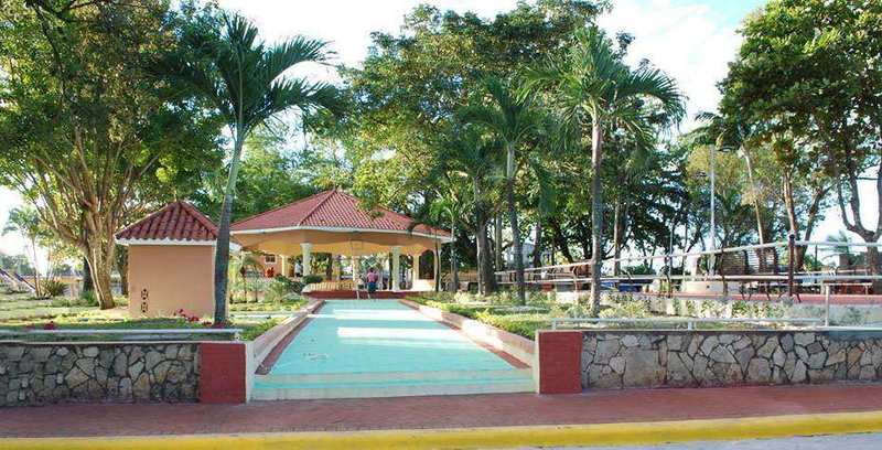 Parque central de La Victoria en 2023 · carrusel destacado